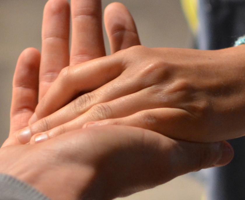 ԻՆՉ ԵՆՔ ԱՆՈՒՄ ՄԵՆՔ