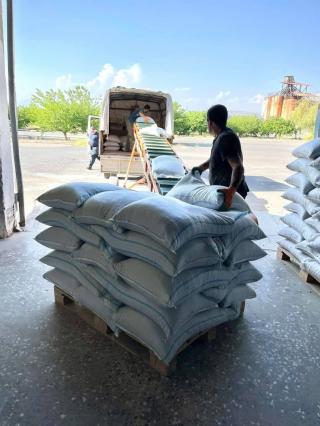 2500 կգ կերի տրամադրում Կոտայքի և Արագածոտնի մարզերի 22 ընտանիքների